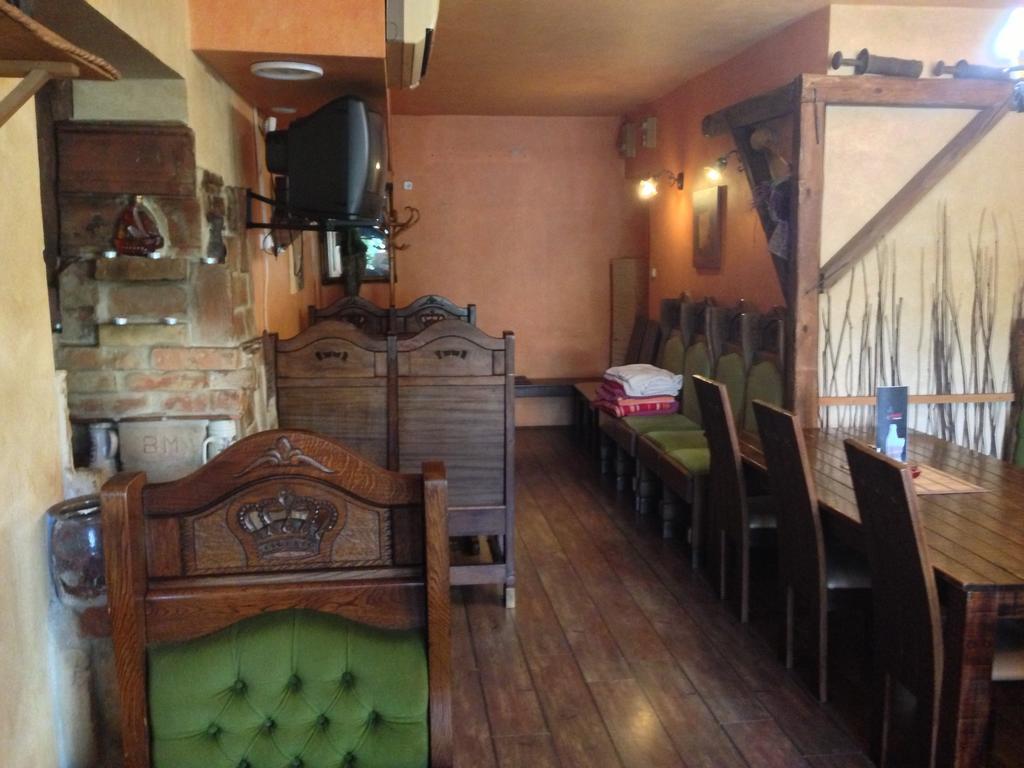 Kiskakas Vendéglő és Panzió Zalaegerszeg Exterior foto